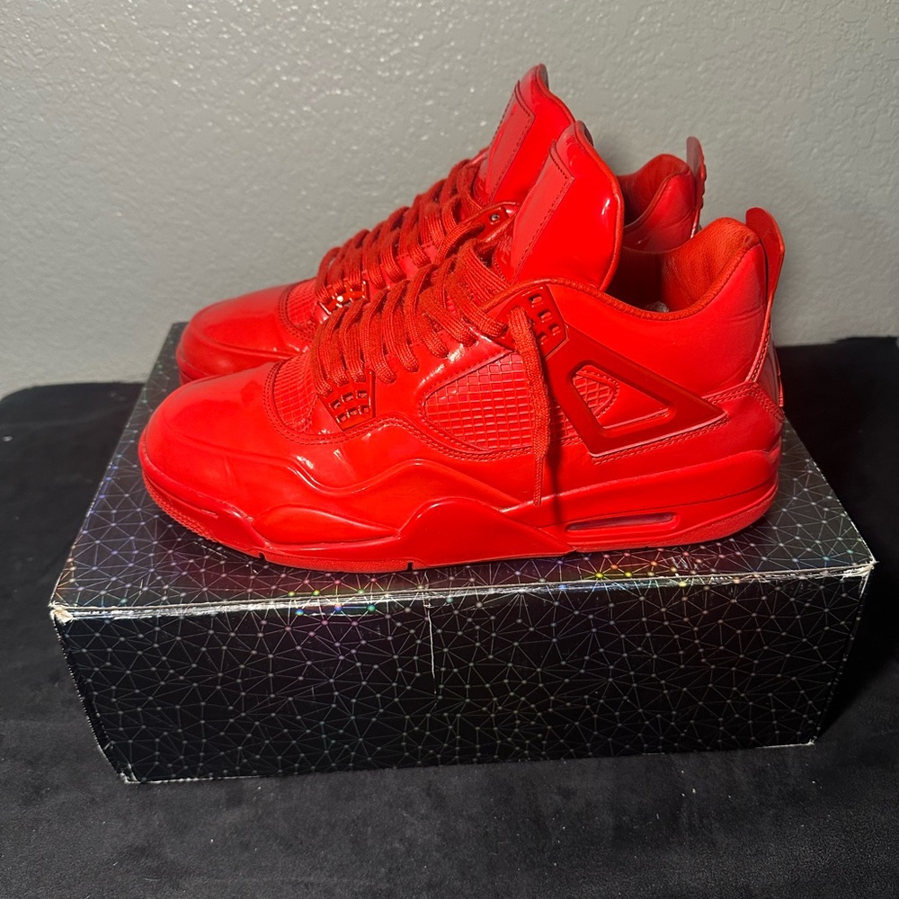 Jordan 4 Lab Size 10.5 - Picture 3 of 5